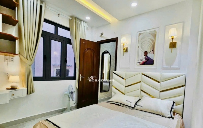 Siêu Phẩm Sát M.Tiền Hoàng Văn Thụ PN 30m2 3 Tầng 3PN Nhỉnh 6 tỷ. Nhà Đẹp ở ngay